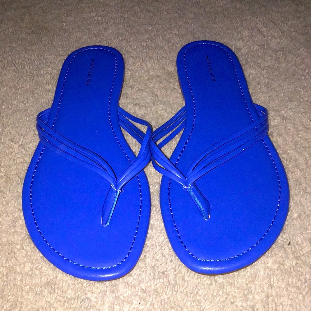 14TH & Union flip flops sandals